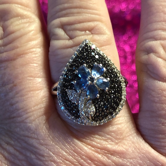 Black Spinel and Sapphire Sterling Silver Ring - Picture 2 of 8